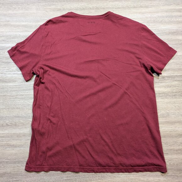 John Varvatos Star USA Revolution Peace Sign Red Graphic T Shirt Men's Large - Picture 5 of 8